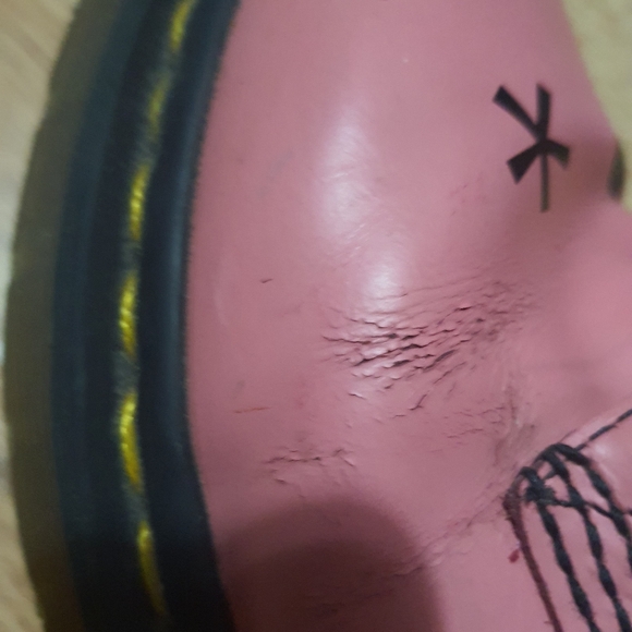 Dr. Martens Hot Acid Hincky Smiley Pink Combat Boots - Picture 8 of 8